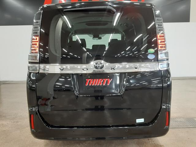 ヴォクシー Ｘ　４ＷＤ　後期型　クルーズコントロール　電動スライドドア　ナビ　バックカメラ　リヤオートエアコン　クリアランスソナー　ＬＥＤヘッドライト　衝突軽減ブレーキ　オートマチックハイビーム　Ｂｌｕｅｔｏｏｔｈ（60枚目）