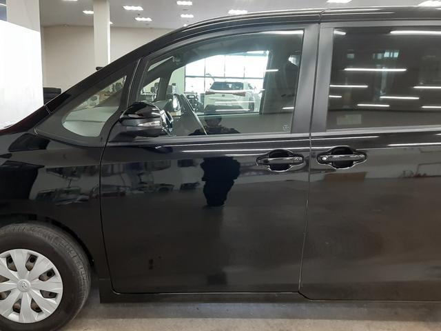 ヴォクシー Ｘ　４ＷＤ　後期型　クルーズコントロール　電動スライドドア　ナビ　バックカメラ　リヤオートエアコン　クリアランスソナー　ＬＥＤヘッドライト　衝突軽減ブレーキ　オートマチックハイビーム　Ｂｌｕｅｔｏｏｔｈ（63枚目）