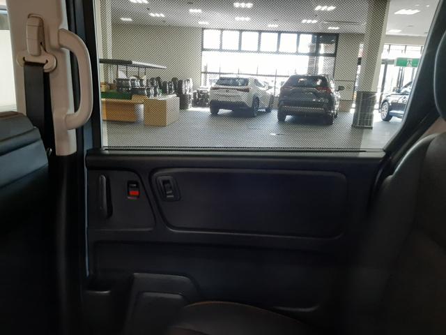 フリードハイブリッド ハイブリッド・クロスターホンダセンシング　４ＷＤ　１オーナー　インターナビ　フルセグＴＶ　アダプティブクルコン　バックカメラ　前後ドライブレコーダー　シートヒーター　両側電動スライド　ＬＥＤフォグ　ＬＥＤヘッドライト（38枚目）