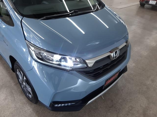 フリードハイブリッド ハイブリッド・クロスターホンダセンシング　４ＷＤ　１オーナー　インターナビ　フルセグＴＶ　アダプティブクルコン　バックカメラ　前後ドライブレコーダー　シートヒーター　両側電動スライド　ＬＥＤフォグ　ＬＥＤヘッドライト（50枚目）