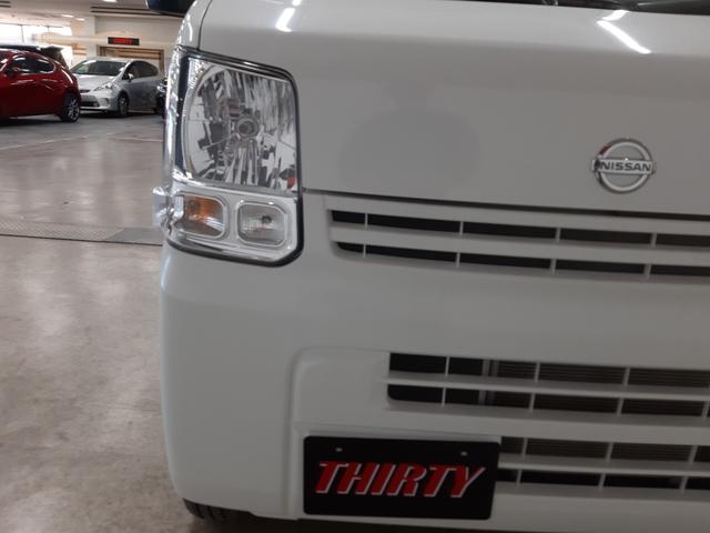 ＮＶ１００クリッパーバン ＤＸ　切替４ＷＤ　５ＡＧＳ　キーレス　オートライト　両側スライド　ＵＳＢパワーポート　パワーウィンドウ　オーバーヘッドシェルフ（28枚目）