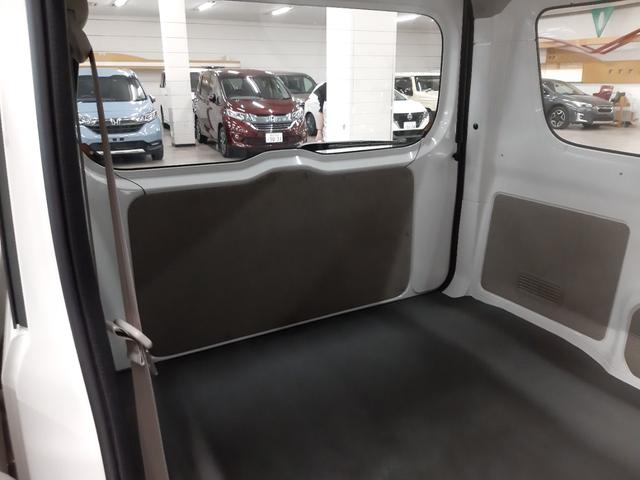 ＮＶ１００クリッパーバン ＤＸ　切替４ＷＤ　５ＡＧＳ　キーレス　オートライト　両側スライド　ＵＳＢパワーポート　パワーウィンドウ　オーバーヘッドシェルフ（49枚目）