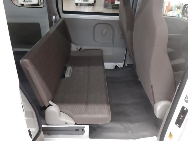 ＮＶ１００クリッパーバン ＤＸ　切替４ＷＤ　５ＡＧＳ　キーレス　オートライト　両側スライド　ＵＳＢパワーポート　パワーウィンドウ　オーバーヘッドシェルフ（50枚目）