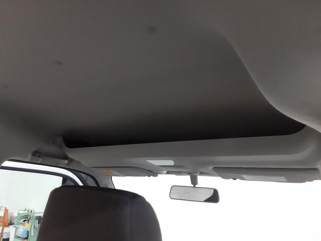 ＮＶ１００クリッパーバン ＤＸ　４ＷＤ　５ＡＧＳ　キーレス　ＵＳＢパワーポート　両側スライド　オーバーヘッドシェルフ　パワーウィンドウ　オーートライト（8枚目）