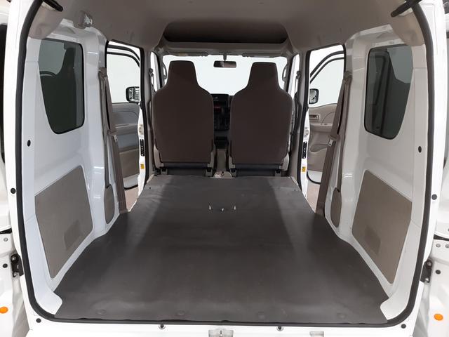 ＮＶ１００クリッパーバン ＤＸ　４ＷＤ　５ＡＧＳ　キーレス　ＵＳＢパワーポート　両側スライド　オーバーヘッドシェルフ　パワーウィンドウ　オーートライト（16枚目）