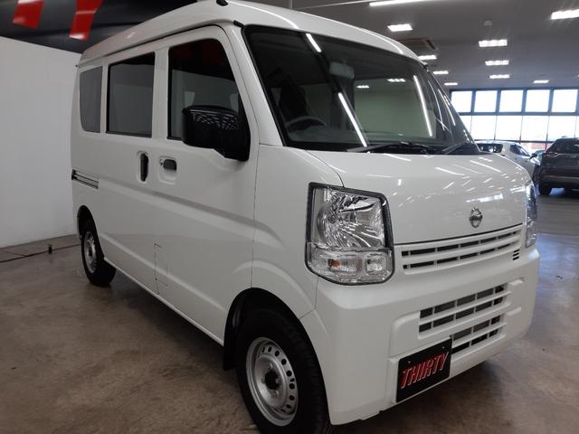 ＮＶ１００クリッパーバン ＤＸ　４ＷＤ　５ＡＧＳ　キーレス　ＵＳＢパワーポート　両側スライド　オーバーヘッドシェルフ　パワーウィンドウ　オーートライト（18枚目）