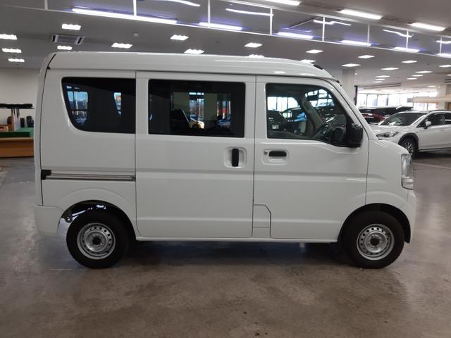 ＮＶ１００クリッパーバン ＤＸ　４ＷＤ　５ＡＧＳ　キーレス　ＵＳＢパワーポート　両側スライド　オーバーヘッドシェルフ　パワーウィンドウ　オーートライト（19枚目）