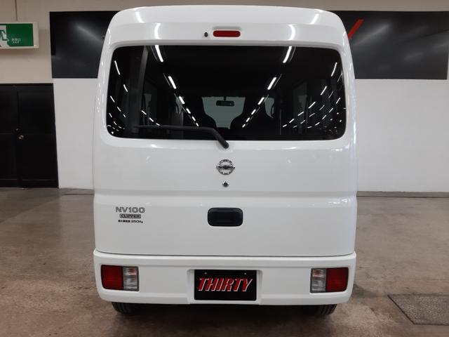 ＮＶ１００クリッパーバン ＤＸ　４ＷＤ　５ＡＧＳ　キーレス　ＵＳＢパワーポート　両側スライド　オーバーヘッドシェルフ　パワーウィンドウ　オーートライト（22枚目）