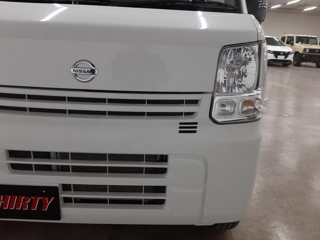 ＮＶ１００クリッパーバン ＤＸ　４ＷＤ　５ＡＧＳ　キーレス　ＵＳＢパワーポート　両側スライド　オーバーヘッドシェルフ　パワーウィンドウ　オーートライト（27枚目）