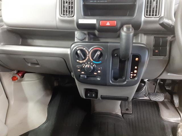 ＮＶ１００クリッパーバン ＤＸ　４ＷＤ　５ＡＧＳ　キーレス　ＵＳＢパワーポート　両側スライド　オーバーヘッドシェルフ　パワーウィンドウ　オーートライト（40枚目）