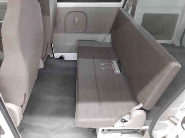 ＮＶ１００クリッパーバン ＤＸ　４ＷＤ　５ＡＧＳ　キーレス　ＵＳＢパワーポート　両側スライド　オーバーヘッドシェルフ　パワーウィンドウ　オーートライト（51枚目）