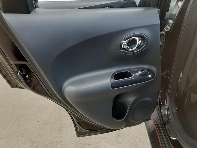 ジューク ニスモ　ＲＳ　４ＷＤ　後期　純正ナビ　フルセグＴＶ　アラウンドビューモニター　ドライブレコーダー　レカロハーフレザーシート　オートライト　ＨＩＤ　パドルシフト　Ｄ－ＭＯＤＥ　Ｂｌｕｅｔｏｏｔｈ　ＥＴＣ　ターボ（35枚目）