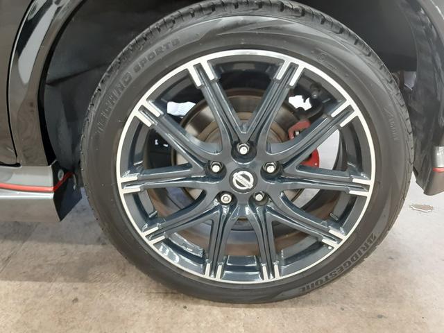 ジューク ニスモ　ＲＳ　４ＷＤ　後期　純正ナビ　フルセグＴＶ　アラウンドビューモニター　ドライブレコーダー　レカロハーフレザーシート　オートライト　ＨＩＤ　パドルシフト　Ｄ－ＭＯＤＥ　Ｂｌｕｅｔｏｏｔｈ　ＥＴＣ　ターボ（42枚目）