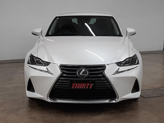 ＩＳ ＩＳ３００ｈ　４ＷＤ　中期型　リモコンエンジンスターター　アダプティブクルーズコントロール　ナビＴＶ　バックカメラ　シートヒーター　電動シート　カードキー　ブラインドスポットモニター　プリクラ　レーンキープアシスト（15枚目）