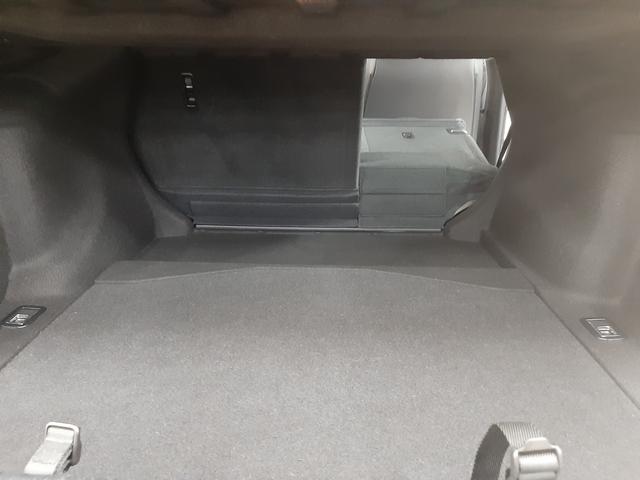 ＩＳ ＩＳ３００ｈ　４ＷＤ　中期型　リモコンエンジンスターター　アダプティブクルーズコントロール　ナビＴＶ　バックカメラ　シートヒーター　電動シート　カードキー　ブラインドスポットモニター　プリクラ　レーンキープアシスト（30枚目）