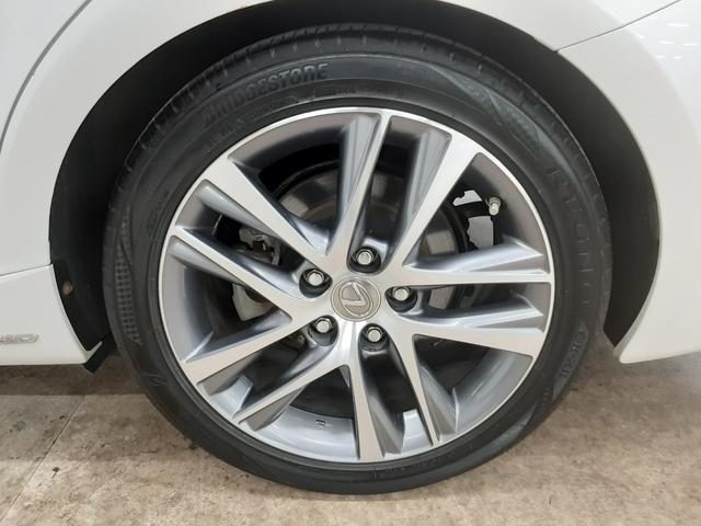 ＩＳ ＩＳ３００ｈ　４ＷＤ　中期型　リモコンエンジンスターター　アダプティブクルーズコントロール　ナビＴＶ　バックカメラ　シートヒーター　電動シート　カードキー　ブラインドスポットモニター　プリクラ　レーンキープアシスト（49枚目）