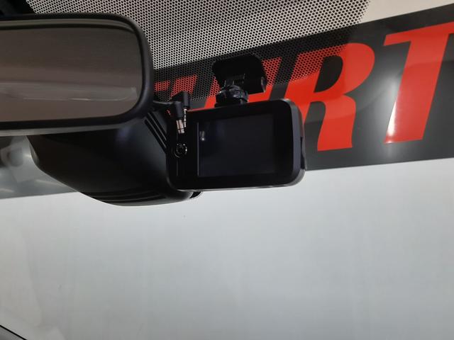 セレナ ハイウェイスター　ＶセレクションＩＩ　４ＷＤ　ナビ　フルセグＴＶ　全周囲カメラ　前後ドライブレコーダー　両側電動スライドドア　クルーズコントロール　ハンズフリーオートスライド　ＬＥＤヘッドライト　スマートキー　パーキングアシスト（5枚目）