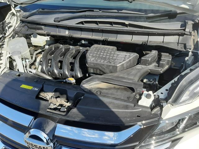 セレナ ハイウェイスター　ＶセレクションＩＩ　４ＷＤ　ナビ　フルセグＴＶ　全周囲カメラ　前後ドライブレコーダー　両側電動スライドドア　クルーズコントロール　ハンズフリーオートスライド　ＬＥＤヘッドライト　スマートキー　パーキングアシスト（19枚目）