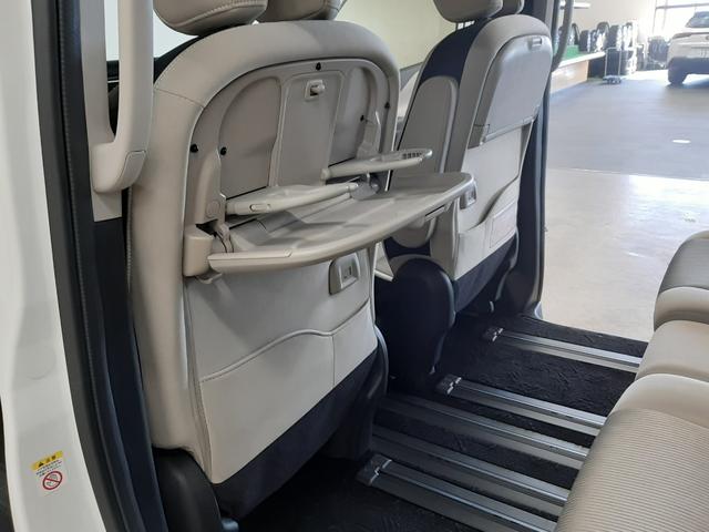 セレナ ハイウェイスター　ＶセレクションＩＩ　４ＷＤ　ナビ　フルセグＴＶ　全周囲カメラ　前後ドライブレコーダー　両側電動スライドドア　クルーズコントロール　ハンズフリーオートスライド　ＬＥＤヘッドライト　スマートキー　パーキングアシスト（30枚目）