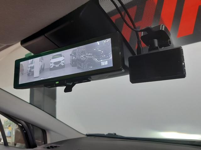 ノート X FOUR 4WD 寒冷地仕様 純正ナビ フルセグTV 全周囲カメラ 前後ドライブレコーダー シートヒーター ハンドルヒーター LEDフォグ LEDヘッドライト スマートキー リヤフォグ 前ガラス熱線(6枚目)