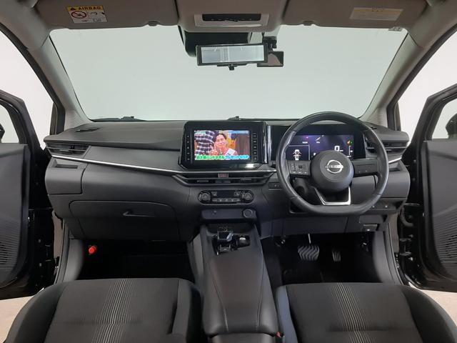 ノート X FOUR 4WD 寒冷地仕様 純正ナビ フルセグTV 全周囲カメラ 前後ドライブレコーダー シートヒーター ハンドルヒーター LEDフォグ LEDヘッドライト スマートキー リヤフォグ 前ガラス熱線(9枚目)