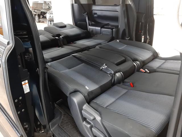 ヴォクシー ZS 4WD 寒冷地 フリップダウンモニター リモコンエンジンスターター ナビ フルセグTV バックカメラ 電動スライドドア オートライト LEDヘッドライト 前ガラス熱線 後席オートエアコン(21枚目)