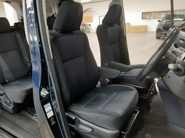 ヴォクシー ZS 4WD 寒冷地 フリップダウンモニター リモコンエンジンスターター ナビ フルセグTV バックカメラ 電動スライドドア オートライト LEDヘッドライト 前ガラス熱線 後席オートエアコン(33枚目)