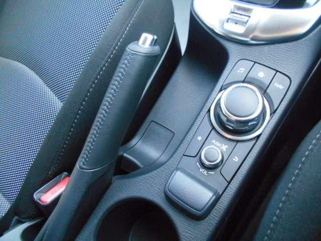 デミオ １．３　１３Ｓ　ツーリング　４ＷＤ　Ｂモニター　Ｐセンサー　ＥＴＣ　Ｓヒーター（18枚目）