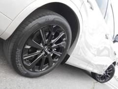 マツダ車はもちろん、良質の中古車を取り揃え、明るく元気なスタッフがお客様をお迎えいたします。 7