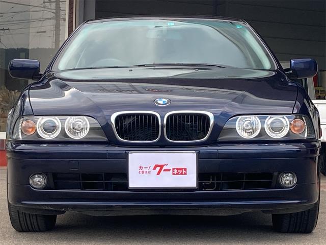 ５２５ｉ　ディーラー車　右ハンドル　走行距離５７１０８キロ　ナビ　修復歴無し　キーレスエントリー　ＥＴＣ　ＣＤ　パワーシート　マニュアルモード付オートマ(2枚目)