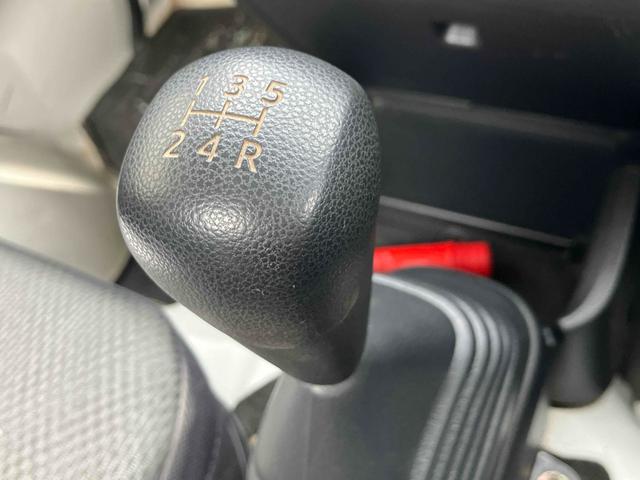 ハイゼットトラック スタンダード　農用スペシャル　４ＷＤ　荷台ライト　ラジオ　軽トラック　５ＭＴ　エアコン　パワステ　運転席エアバッグ　助手席エアバッグ（25枚目）