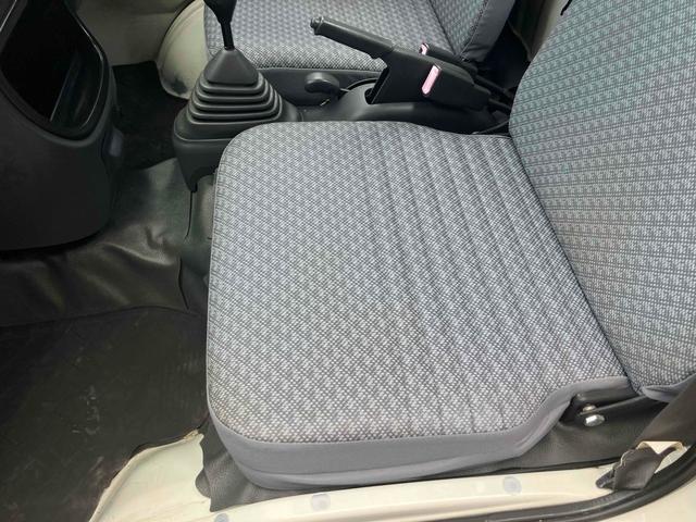 ハイゼットトラック エアコン・パワステ　ツインカムスペシャル　４ＷＤ　軽トラック　ＭＴ　エアコン　パワーステアリング（8枚目）