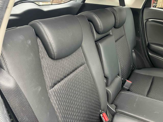 フィットハイブリッド Lパッケージ 4WD ハイブリッド バックカメラ ナビ TV オートクルーズコントロール 衝突被害軽減システム オートライト LEDヘッドランプ スマートキー 電動格納ミラー AT 盗難防止システム 衝突安全ボディ(29枚目)