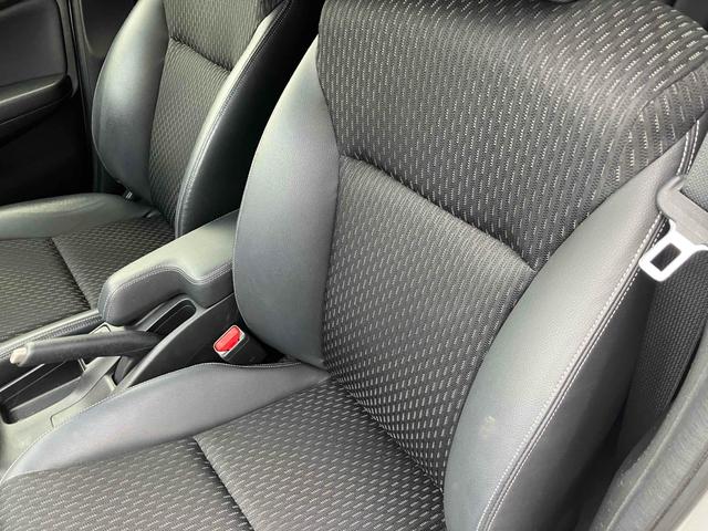 フィットハイブリッド Lパッケージ 4WD ハイブリッド バックカメラ ナビ TV オートクルーズコントロール 衝突被害軽減システム オートライト LEDヘッドランプ スマートキー 電動格納ミラー AT 盗難防止システム 衝突安全ボディ(32枚目)