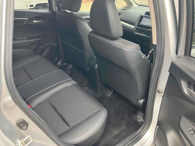 フィットハイブリッド Lパッケージ 4WD ハイブリッド バックカメラ ナビ TV オートクルーズコントロール 衝突被害軽減システム オートライト LEDヘッドランプ スマートキー 電動格納ミラー AT 盗難防止システム 衝突安全ボディ(39枚目)