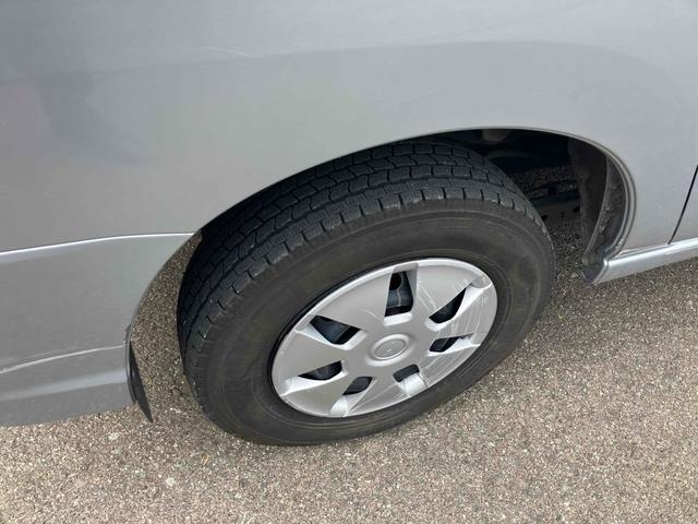 ハイゼットカーゴ クルーズＳＡＩＩＩ　４ＷＤ　軽バン　ＡＴ　衝突被害軽減システム　クリアランスソナー　両側スライドドア　キーレスエントリー　アイドリングストップ　電動格納ミラー　オートマチックハイビーム　ＥＳＣ　エアコン　パワーウィンドウ（20枚目）