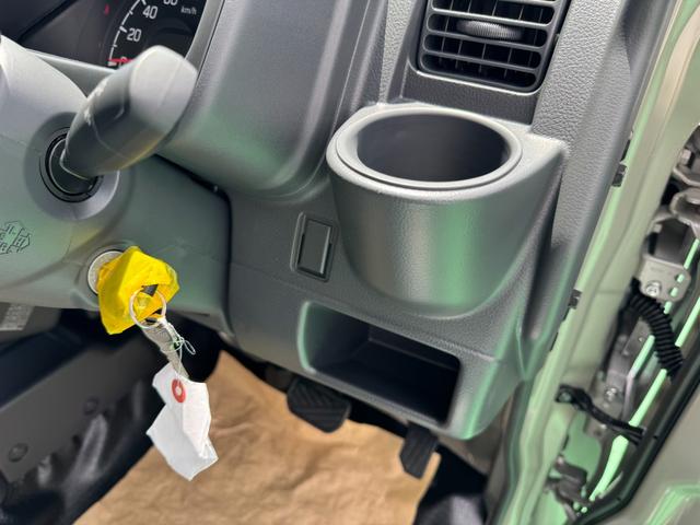 スーパーキャリイ X 4WD オートマ スズキセーフティサポート アイドリングストップ キーレス 電動格納ミラー エアコン パワステ パワーウィンドウ 修復歴無し 走行距離5km(24枚目)