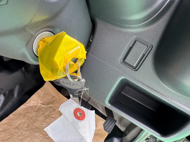 スーパーキャリイ X 4WD オートマ スズキセーフティサポート アイドリングストップ キーレス 電動格納ミラー エアコン パワステ パワーウィンドウ 修復歴無し 走行距離5km(25枚目)