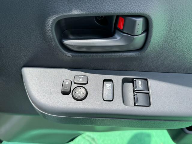 スーパーキャリイ Xリミテッド 4WD オートマ LEDヘッドランプ スズキセーフティサポート アイドリングストップ キーレス 電動格納ミラー エアコン パワステ パワーウィンドウ 修復歴無し 走行距離5km(32枚目)