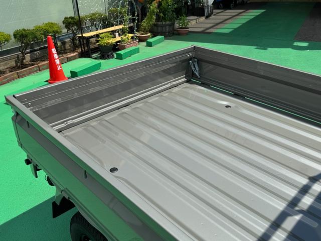 スーパーキャリイ Xリミテッド 4WD オートマ LEDヘッドランプ スズキセーフティサポート アイドリングストップ キーレス 電動格納ミラー エアコン パワステ パワーウィンドウ 修復歴無し 走行距離5km(40枚目)