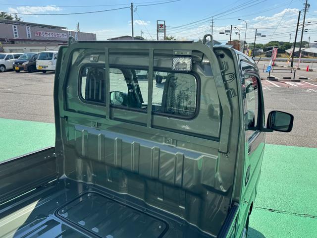 キャリイトラック KCエアコン・パワステ農繁仕様 4WD オートマ セーフティサポート アイドリングストップ キーレス ゲートプロテクター テールゲートチェーン エアコン パワステ パワーウィンドウ ABS 修復歴無し 走行距離5km(38枚目)