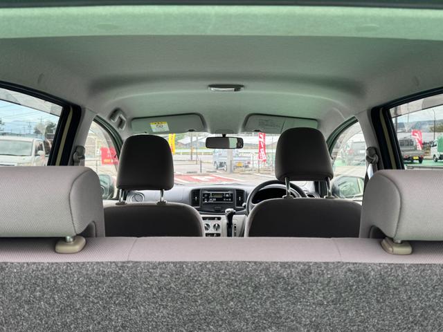 ミライース Ｘｆ　４ＷＤ　アイドリングストップ　キーレス　エアコン　パワステ　パワーウィンドウ　ＡＢＳ　修復歴無し　走行距離８０，１６１ｋｍ（31枚目）