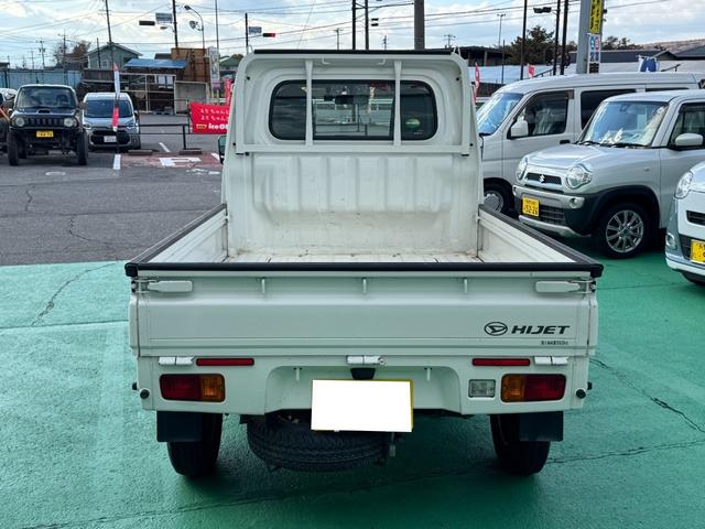 ハイゼットトラック スタンダード　４ＷＤ　オートマ　エアコン　パワステ　ＡＢＳ　下廻り防錆塗装済み　エアバッグ　ＥＴＣ車載器　ゲートプロテクター　修復歴無し　走行距離２６，７００ｋｍ（8枚目）