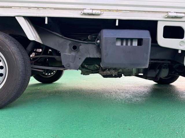 ハイゼットトラック スタンダード　４ＷＤ　オートマ　エアコン　パワステ　ＡＢＳ　下廻り防錆塗装済み　エアバッグ　ＥＴＣ車載器　ゲートプロテクター　修復歴無し　走行距離２６，７００ｋｍ（40枚目）