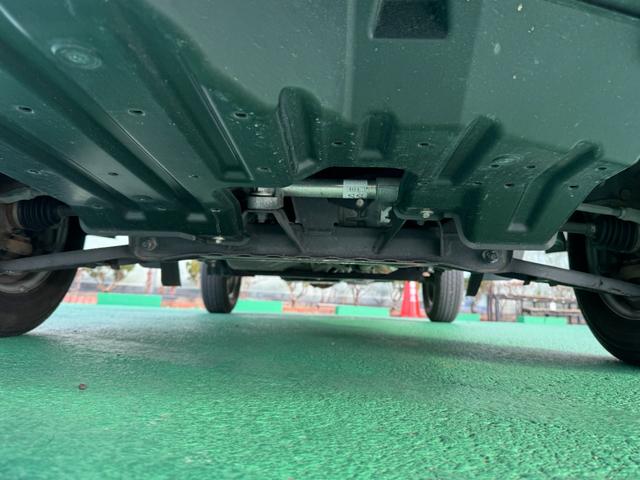 ハイゼットトラック スタンダード　４ＷＤ　オートマ　エアコン　パワステ　ＡＢＳ　下廻り防錆塗装済み　エアバッグ　ＥＴＣ車載器　ゲートプロテクター　修復歴無し　走行距離２６，７００ｋｍ（42枚目）