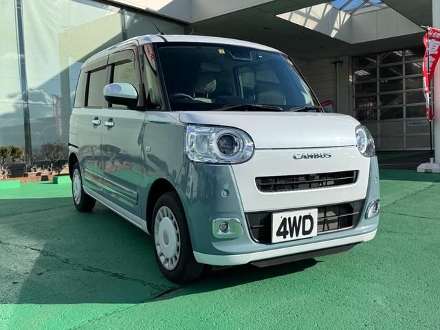 ムーヴキャンバス ストライプスＧターボ　４ＷＤ　ナビ　フルセグ　ＣＤ　ＤＶＤ　バックカメラ　クルーズコントロール　スマートアシスト　シートヒーター　エンジンスターター　スマートキー　両側電動スライドドア　修復歴無し　走行距離１４，２５５ｋｍ（14枚目）