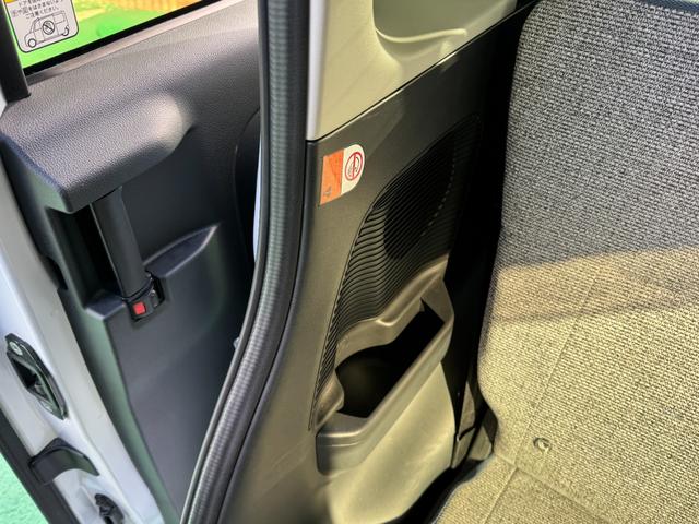 ムーヴキャンバス ストライプスＧターボ　４ＷＤ　ナビ　フルセグ　ＣＤ　ＤＶＤ　バックカメラ　クルーズコントロール　スマートアシスト　シートヒーター　エンジンスターター　スマートキー　両側電動スライドドア　修復歴無し　走行距離１４，２５５ｋｍ（40枚目）