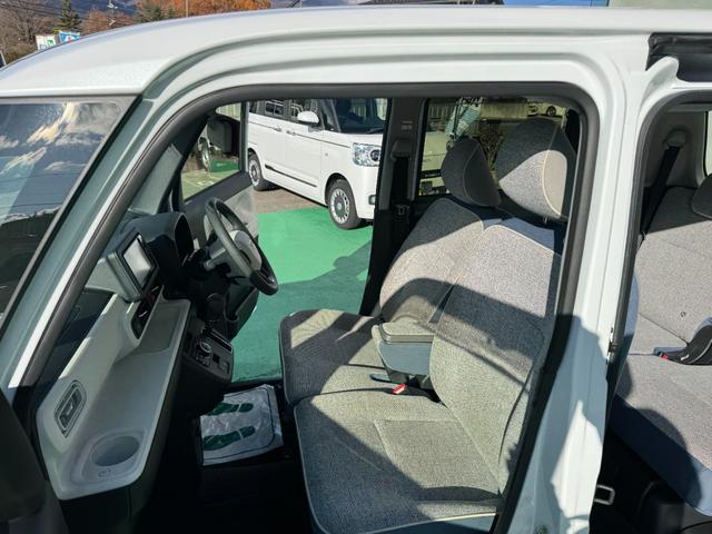 ムーヴキャンバス ストライプスＧターボ　４ＷＤ　ナビ　フルセグ　ＣＤ　ＤＶＤ　バックカメラ　クルーズコントロール　スマートアシスト　シートヒーター　エンジンスターター　スマートキー　両側電動スライドドア　修復歴無し　走行距離１４，２５５ｋｍ（52枚目）