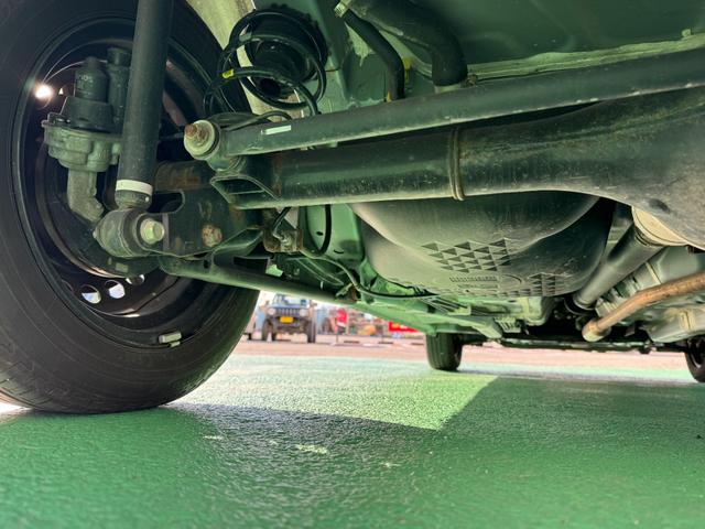 ムーヴキャンバス ストライプスＧターボ　４ＷＤ　ナビ　フルセグ　ＣＤ　ＤＶＤ　バックカメラ　クルーズコントロール　スマートアシスト　シートヒーター　エンジンスターター　スマートキー　両側電動スライドドア　修復歴無し　走行距離１４，２５５ｋｍ（59枚目）