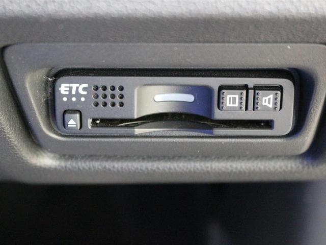 ステップワゴンスパーダ スパーダハイブリッドＧホンダセンシング　ギャザズメモリーナビ　フルセグ　ＤＶＤ　リアカメラ　ＥＴＣ　ワンオーナー　後席モニター　両側電動スライドドア　ＬＥＤヘッドライト　アルミホイール（20枚目）